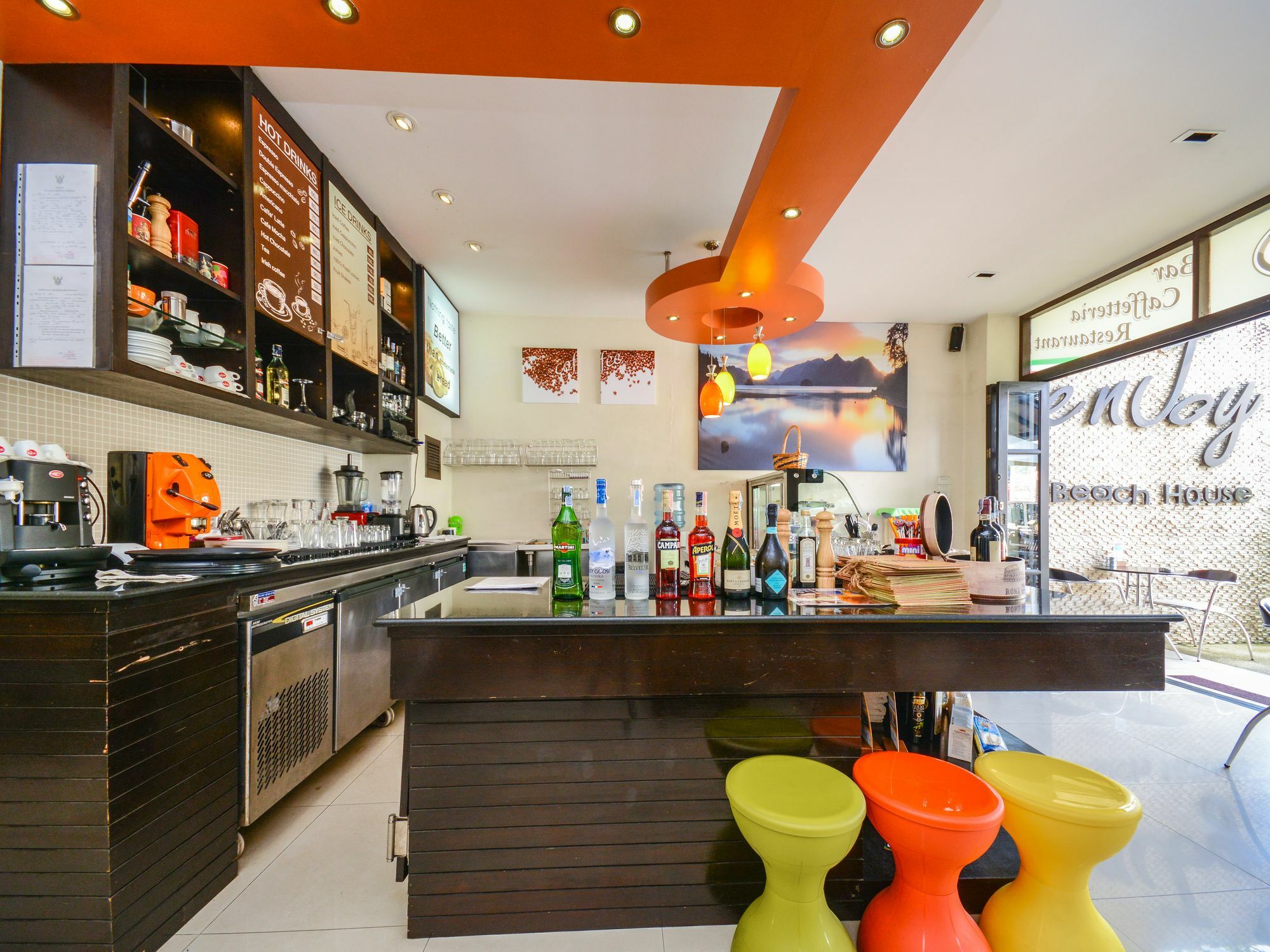 Enjoy'S Beach House & Cafe' Ban Karon Exterior photo